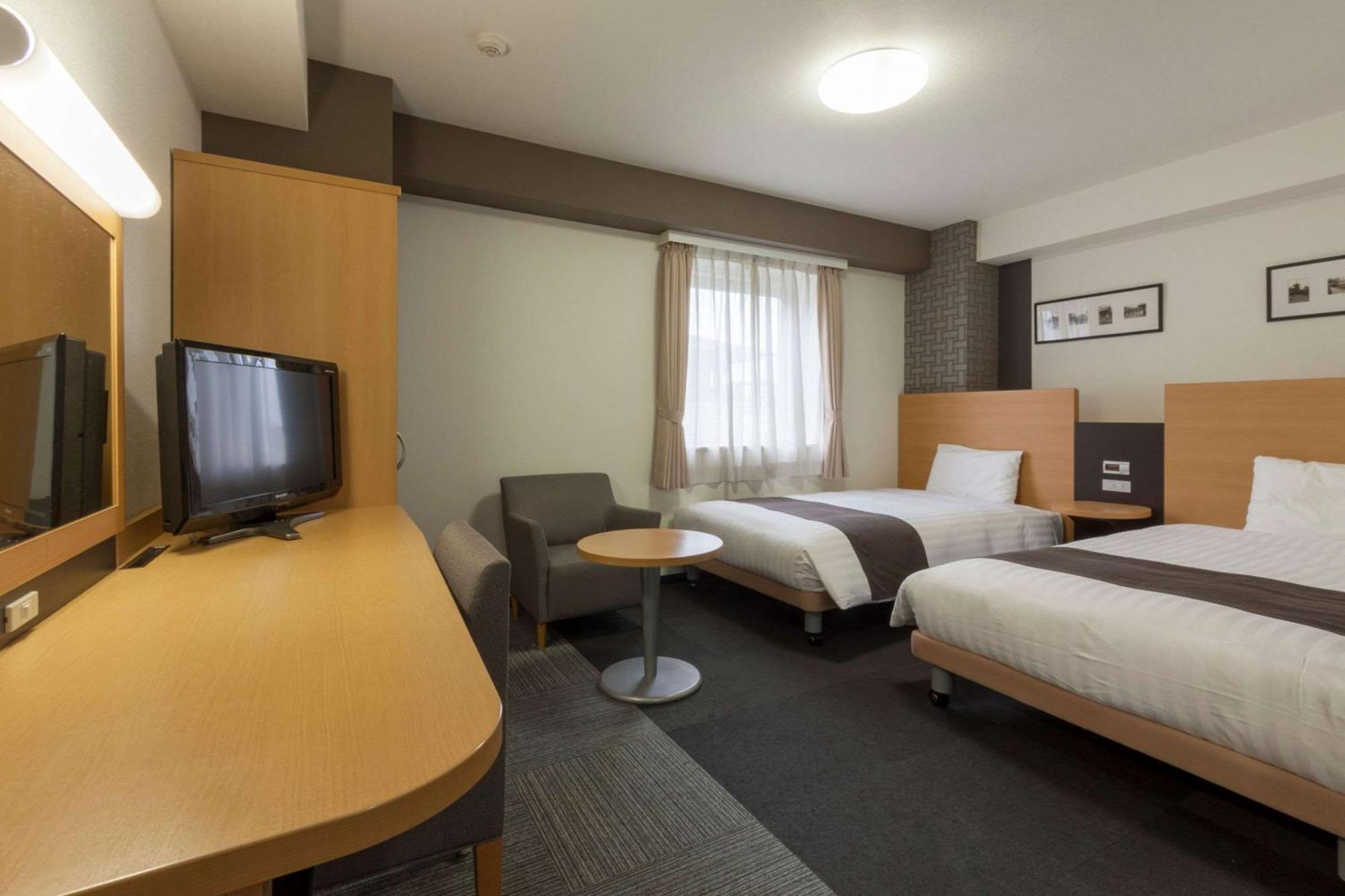 Comfort Hotel Narita Exterior photo